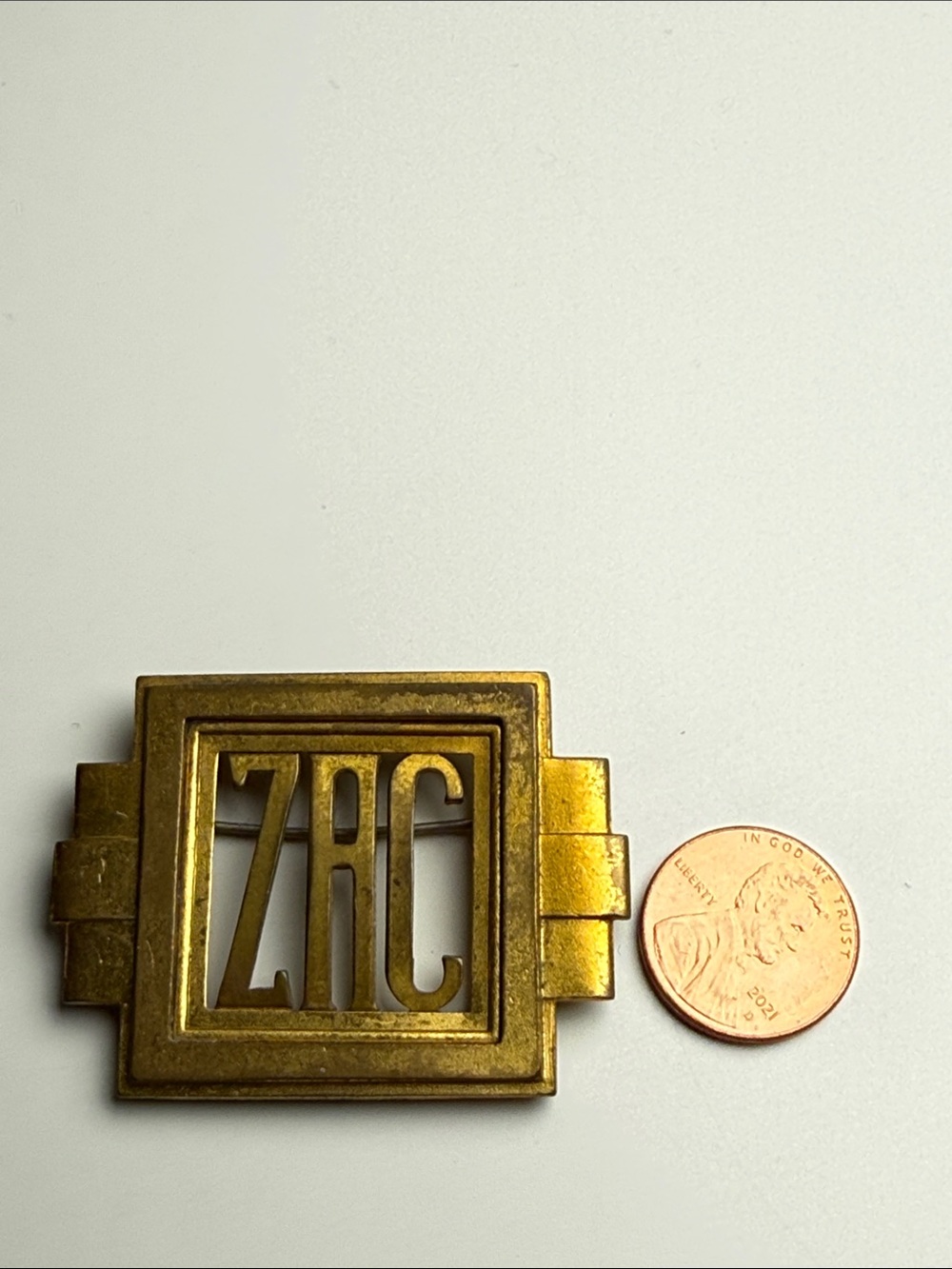 Antique ZAC Gold Tone Monogram Brooch art deco circa 1920’s brass distressed - Picture 4 of 10